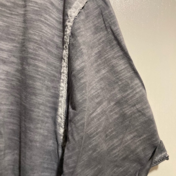 Tommy Bahama Charcoal Short Sleeve Tee - Picture 3 of 4